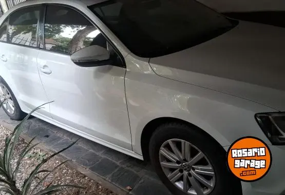 Volkswagen Vento  2015 - foto 1