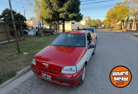 Renault Clio  1996 - foto 1