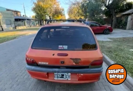 Renault Clio  1996 - foto 4