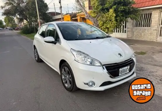 Peugeot 208  2016 - foto 1