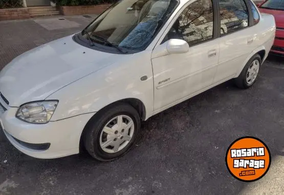 Chevrolet Corsa  2012 - foto 2