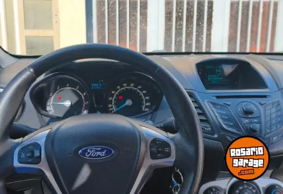 Ford Fiesta  2015 - foto 4