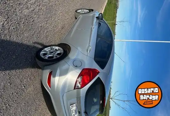 Ford Fiesta Kinetic S Plu  2017 - foto 2