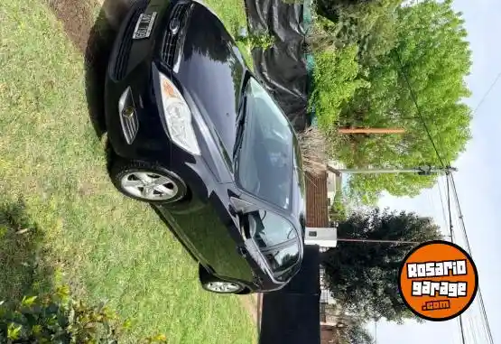 Ford Focus 1.6  2011 - foto 1