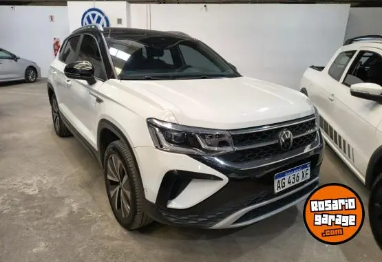 Volkswagen Taos Highline Bi Tono 2024 - foto 1