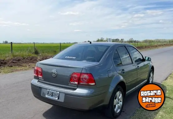 Volkswagen Bora 2.0  2012 - foto 3