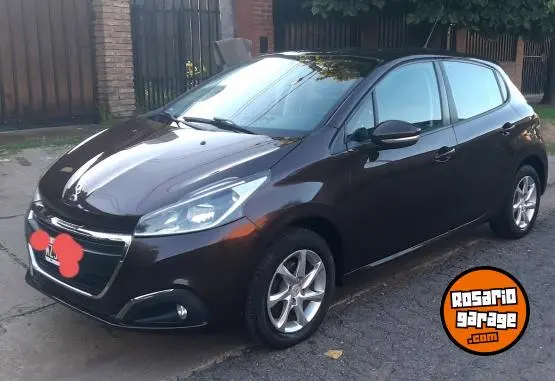 Peugeot 208 Allure  2013 - foto 1