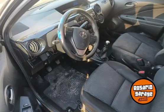 Toyota Etios X  2017 - foto 5