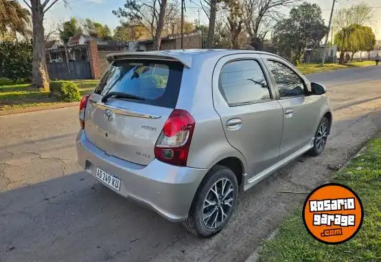 Toyota Etios  2019 - foto 2