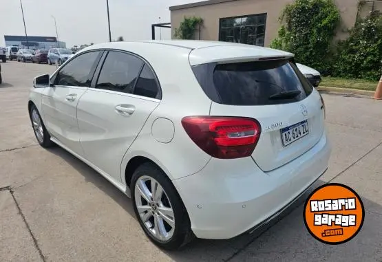 Mercedes-Benz A200 Urban  2018 - foto 3