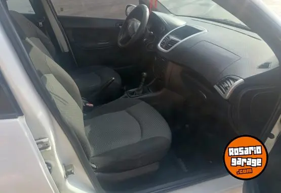 Peugeot 207 4 Puertas 1.4  2012 - foto 4