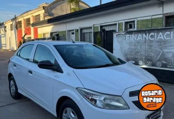 Chevrolet Onix Joy 1.4 Ls Mt  2017 - foto 2