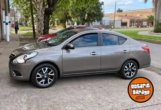 Nissan Versa  2018 - foto 3