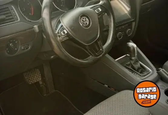 Volkswagen Vento Advance Plus 2.5  2016 - foto 2