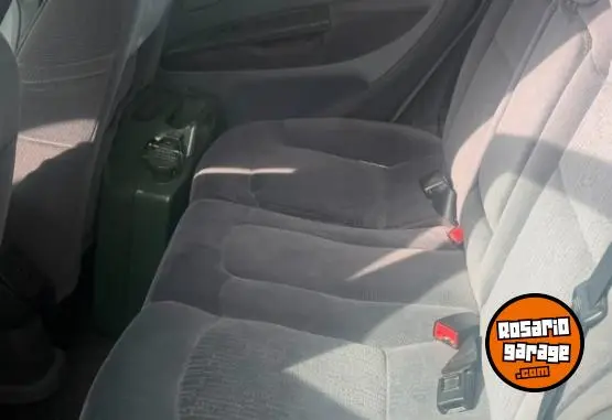 Fiat Linea 1.8 Hlx 16V  2012 - foto 3