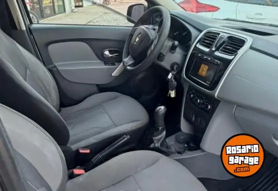 Renault Logan 1.6 Expression  2014 - foto 2