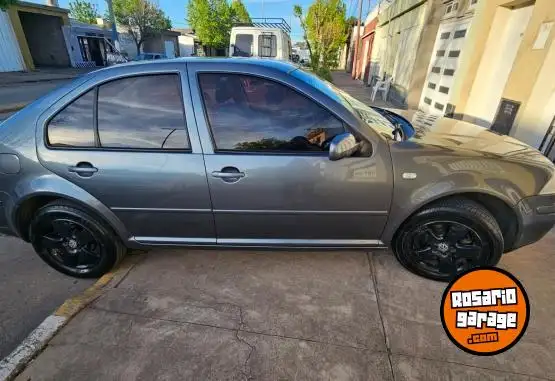 Volkswagen Bora 2013 - foto 1