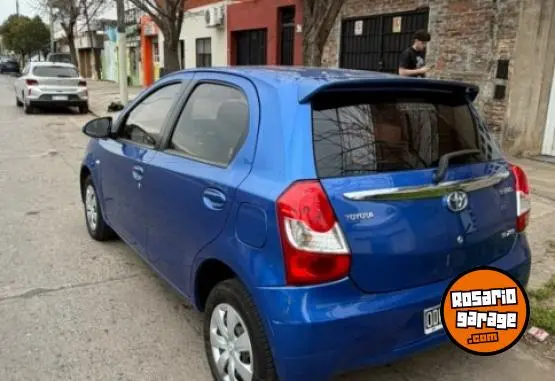 Toyota Etios  1.5 Xs  2014 - foto 3