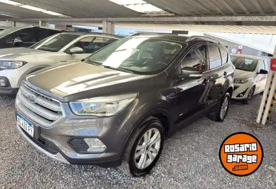 Ford Kuga Sel 2.0 Ecoboost  2018 - foto 1