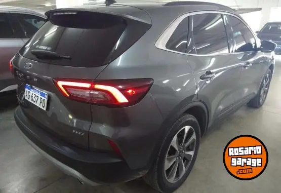 Ford Kuga Platinum 2.5L  2024 - foto 2