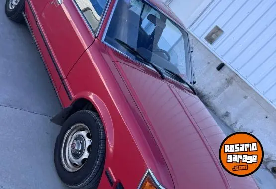 Toyota Carina  1983 - foto 3
