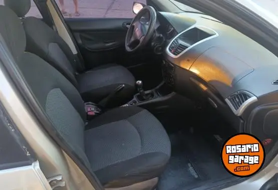 Peugeot 207 4 Puertas 1  2012 - foto 3