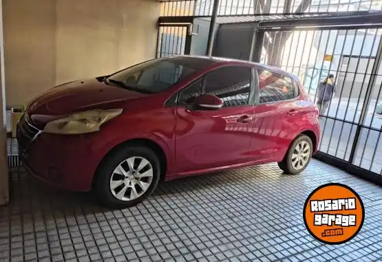 Peugeot 208  2014 - foto 1