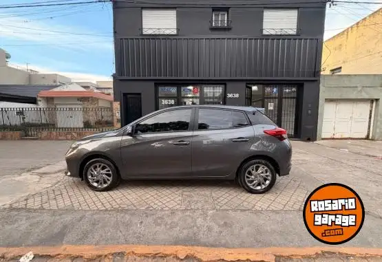 Toyota Yaris  2023 - foto 2