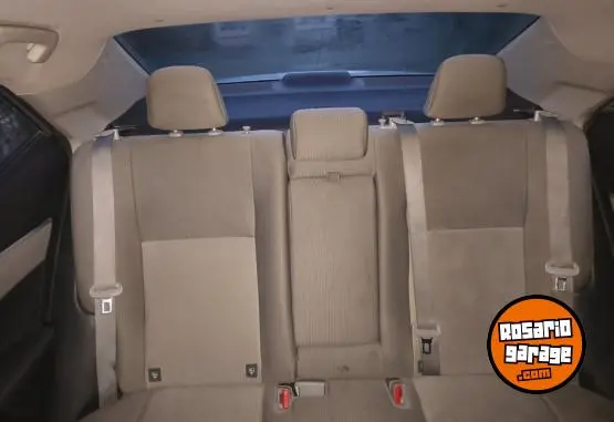 Toyota Corolla  2018 - foto 5
