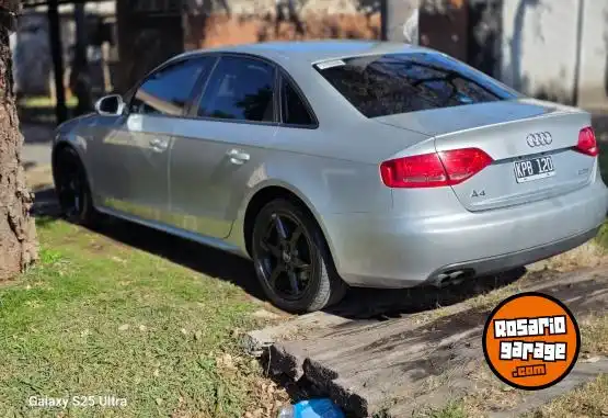 Audi A4  2011 - foto 1