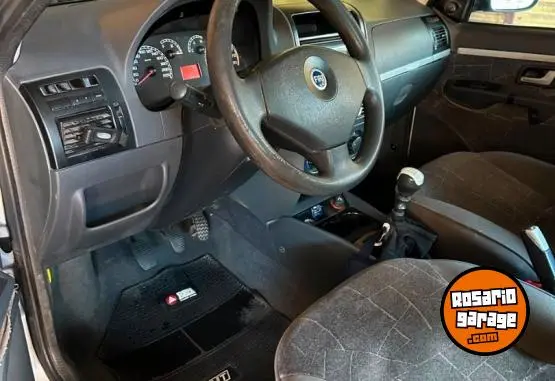 Fiat Palio 1.8 Hlx  2006 - foto 4
