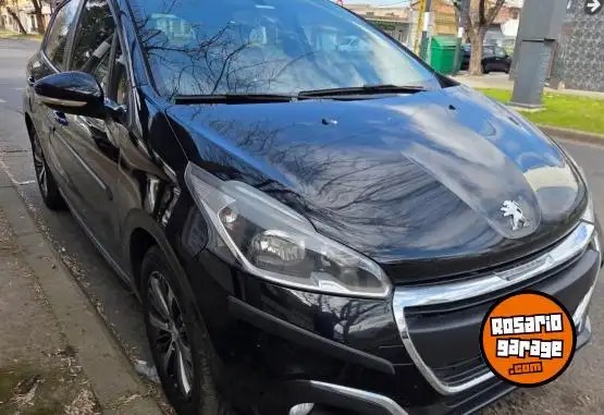 Peugeot 208 Allure 1.6 2017 - foto 1
