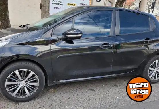 Peugeot 208 Allure 1.6  2017 - foto 3