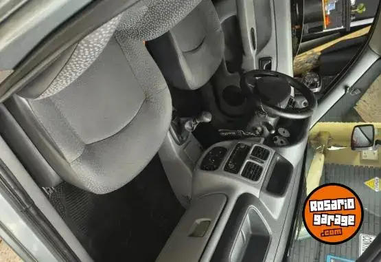 Renault Clio 1.2  2008 - foto 1