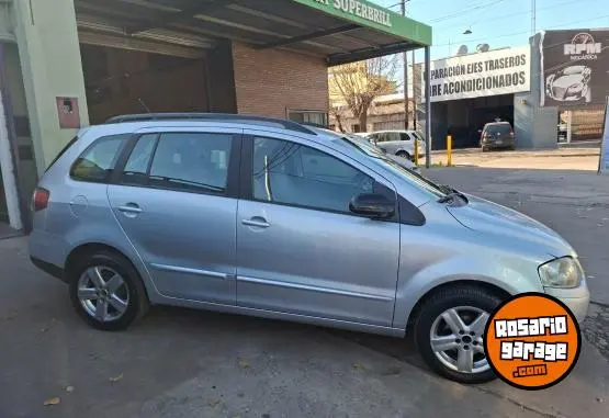 Volkswagen Suran  2010 - foto 2