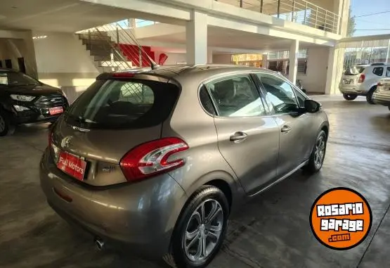 Peugeot 208  2015 - foto 4