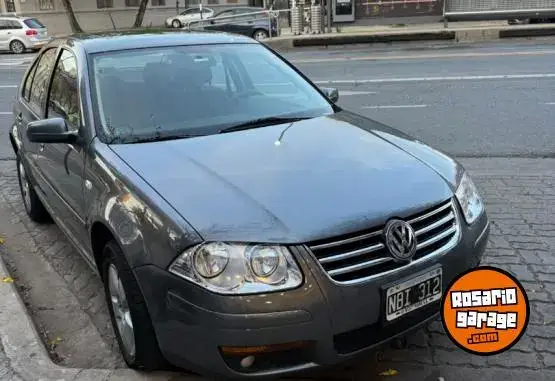 Volkswagen Bora  2013 - foto 1