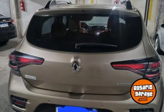 Renault Sandero Stepway Intense  2022 - foto 2