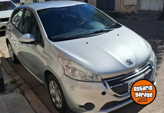 Peugeot 208  2014 - foto 2