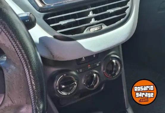 Peugeot 208  2014 - foto 5