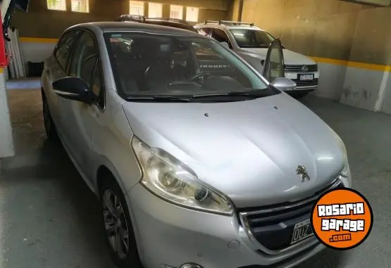 Peugeot 208 Feline 1.6 N Pack Cui  2015 - foto 2