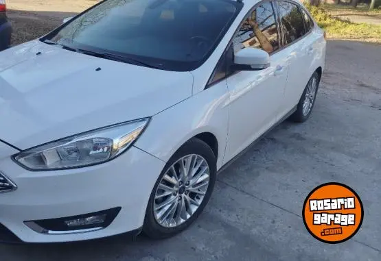 Ford Focus  2017 - foto 1