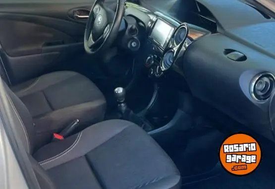Toyota Etios 1.5 N Xls  2018 - foto 3