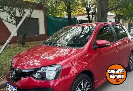 Toyota Etios  2021 - foto 1