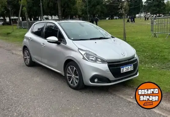 Peugeot 208 1.6 Feline Tiptronic  2020 - foto 1