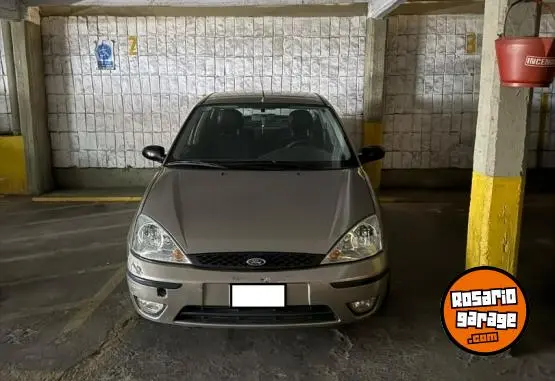 Ford Focus  2005 - foto 2