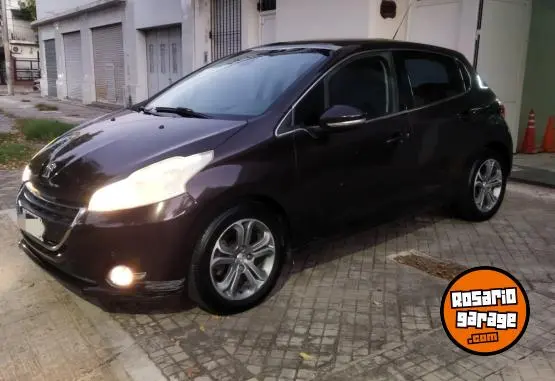 Peugeot 208 Feline Pack Cuir  2014 - foto 1