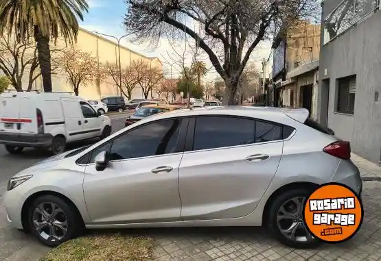 Chevrolet Cruze Ltz 5 Puertas.  2022 - foto 3