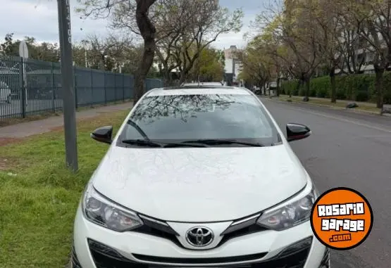 Toyota Yaris S  2020 - foto 2