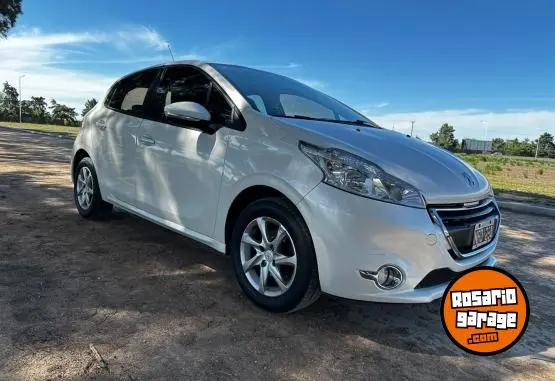 Peugeot 208  2014 - foto 1